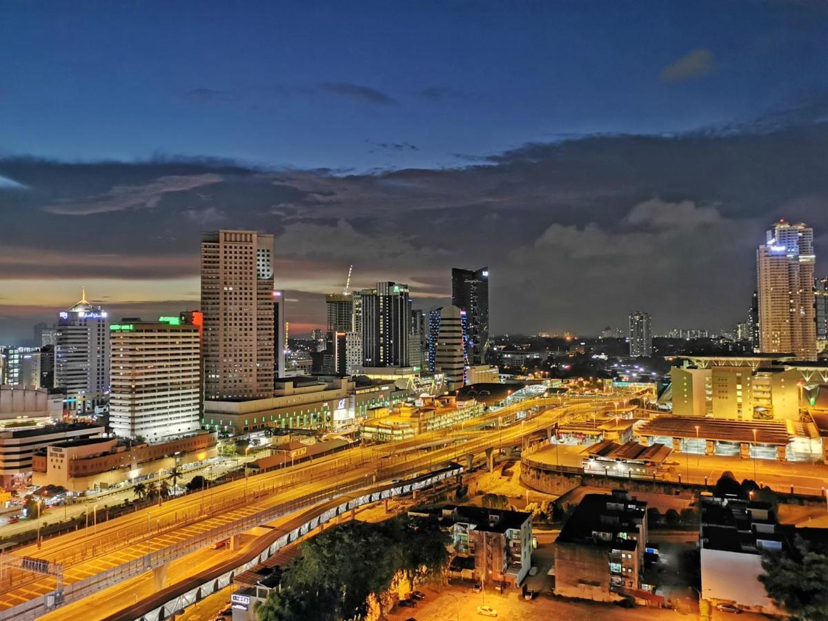 Yussy 2 Bedrooms Condo At R&F Princess Cove Johor Bahru Ngoại thất bức ảnh