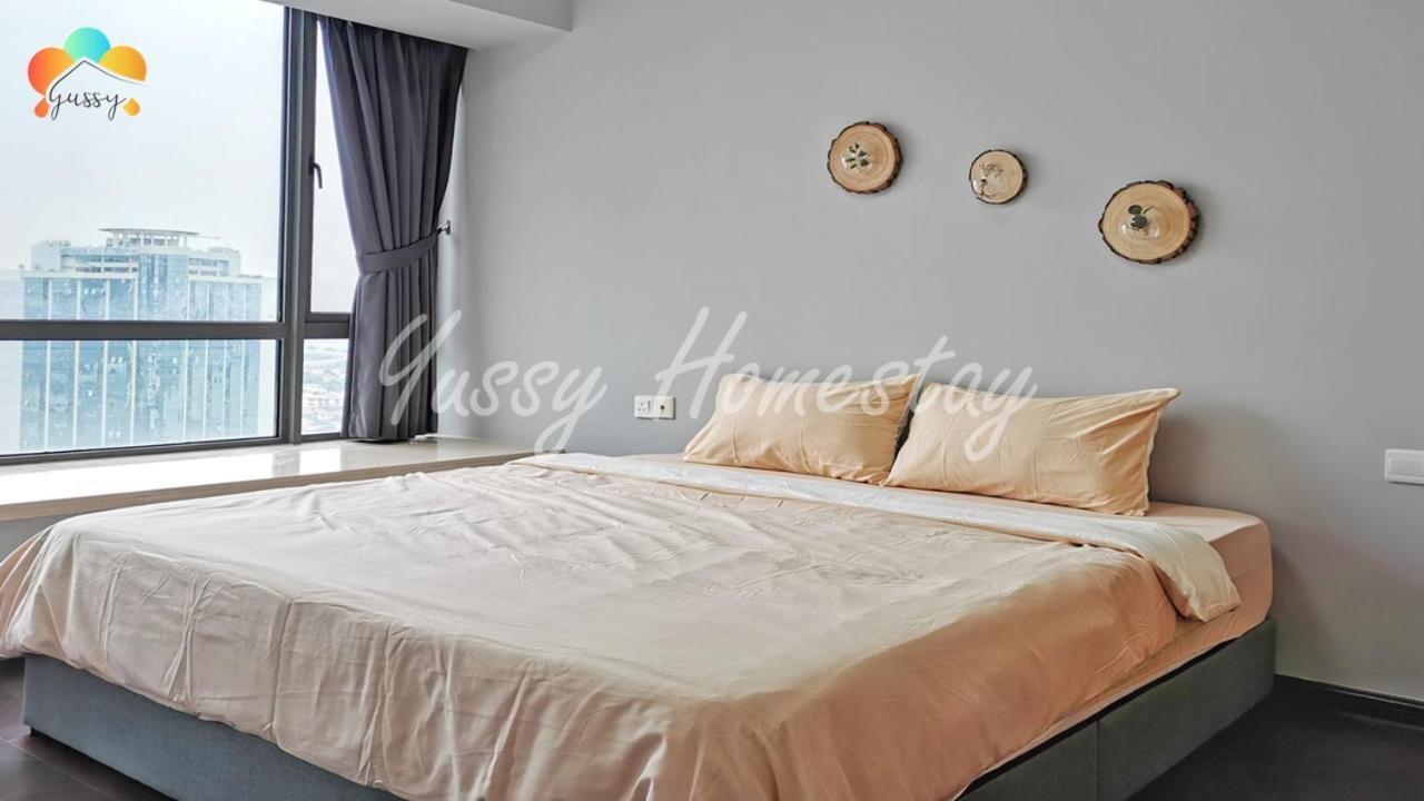 Yussy 2 Bedrooms Condo At R&F Princess Cove Johor Bahru Ngoại thất bức ảnh
