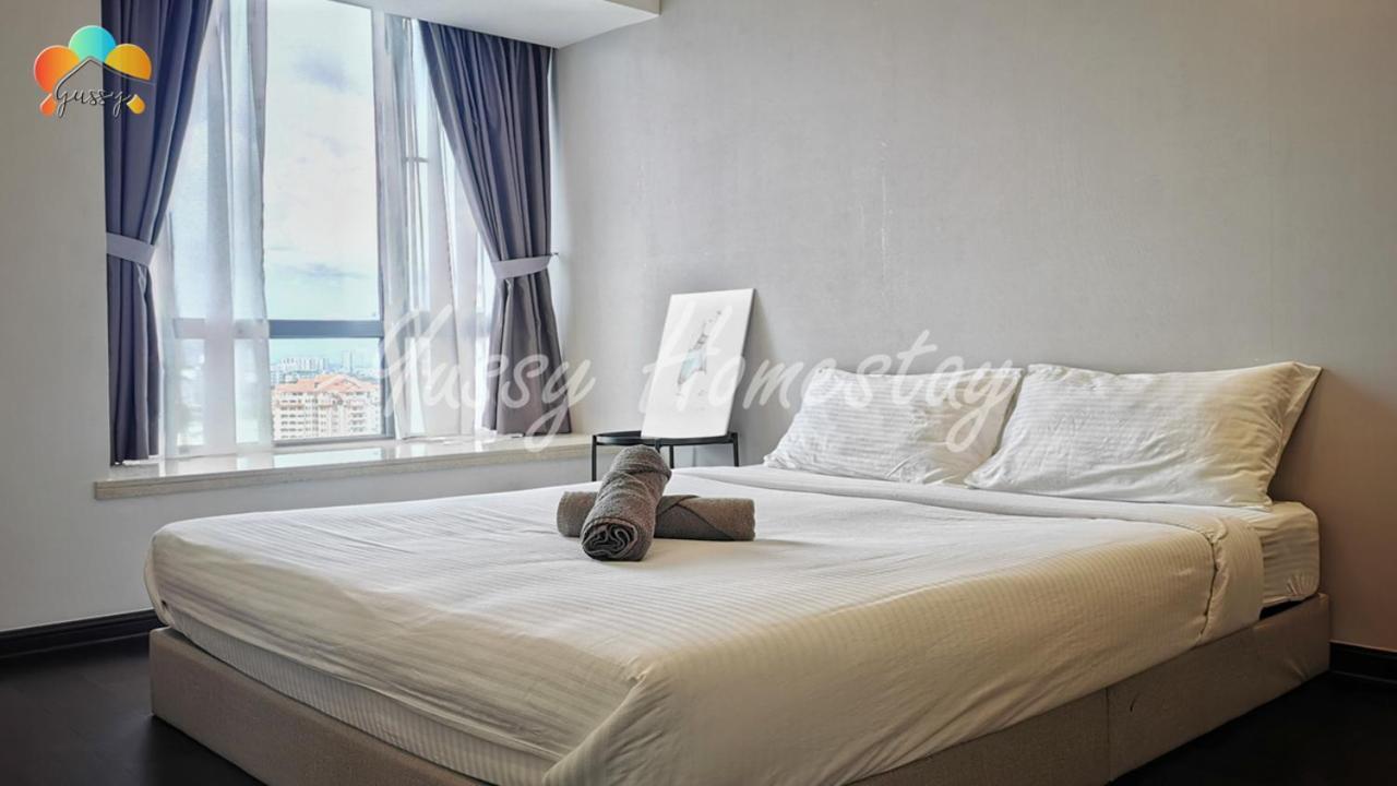 Yussy 2 Bedrooms Condo At R&F Princess Cove Johor Bahru Ngoại thất bức ảnh