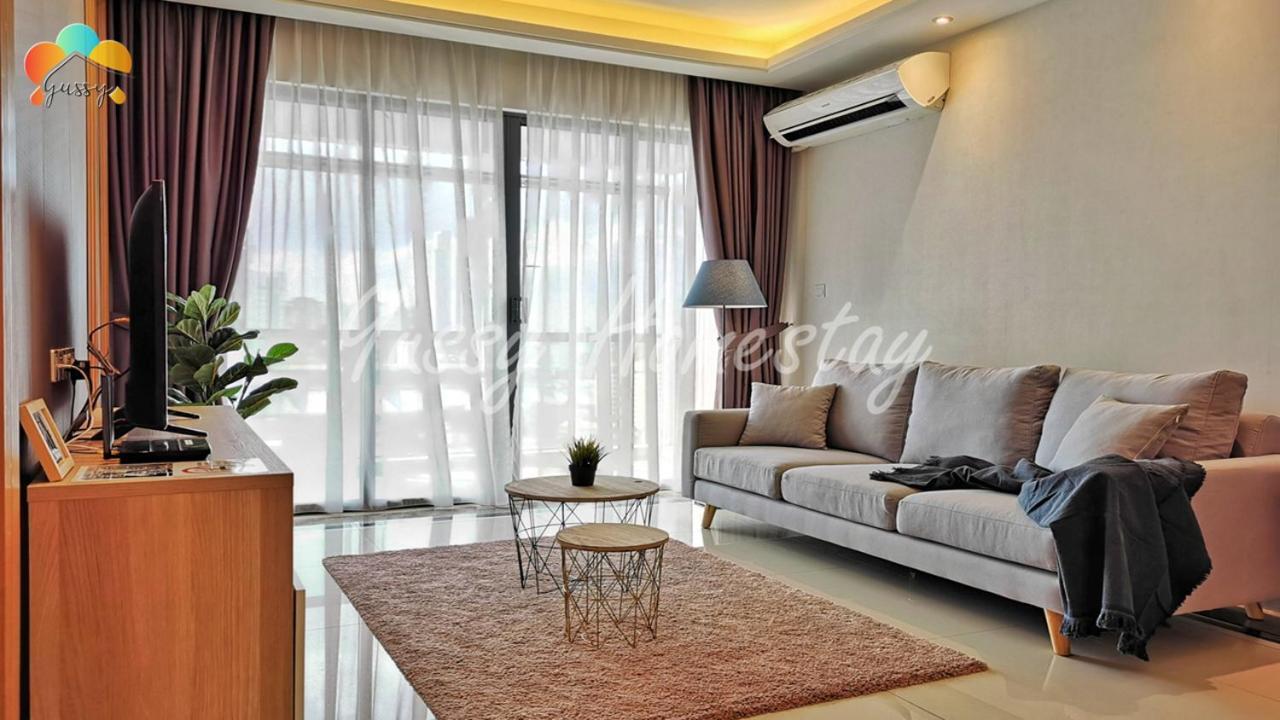 Yussy 2 Bedrooms Condo At R&F Princess Cove Johor Bahru Ngoại thất bức ảnh