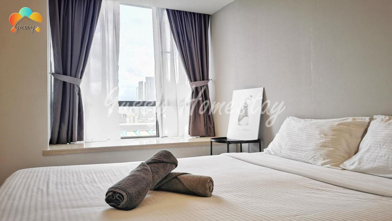 Yussy 2 Bedrooms Condo At R&F Princess Cove Johor Bahru Ngoại thất bức ảnh