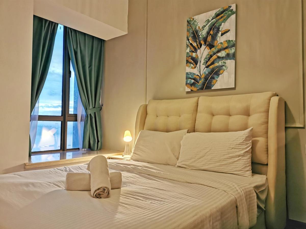 Yussy 2 Bedrooms Condo At R&F Princess Cove Johor Bahru Ngoại thất bức ảnh