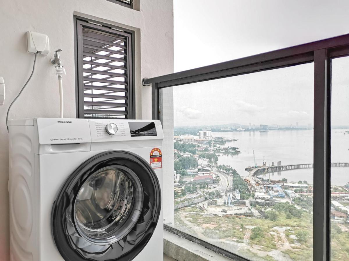 Yussy 2 Bedrooms Condo At R&F Princess Cove Johor Bahru Ngoại thất bức ảnh