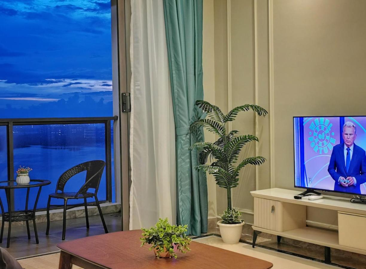 Yussy 2 Bedrooms Condo At R&F Princess Cove Johor Bahru Ngoại thất bức ảnh